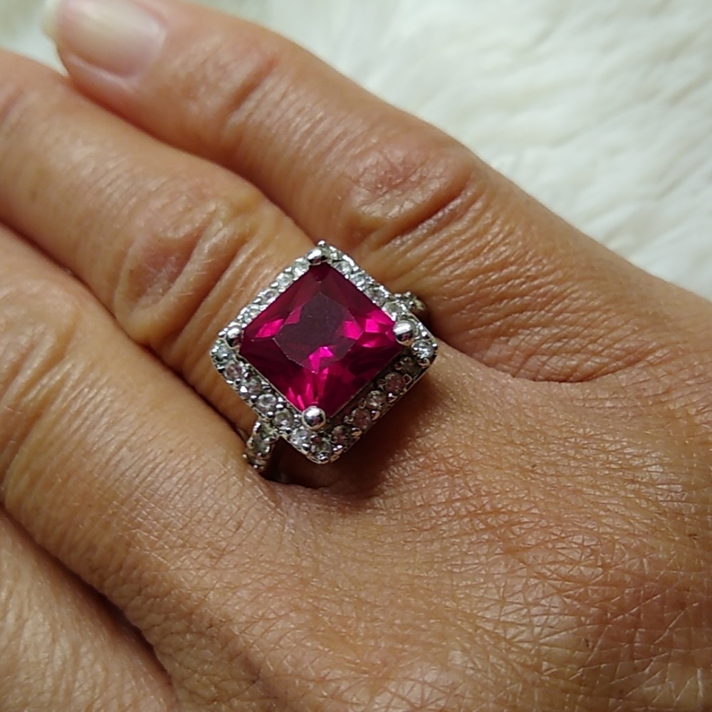 Gorgeous Ring